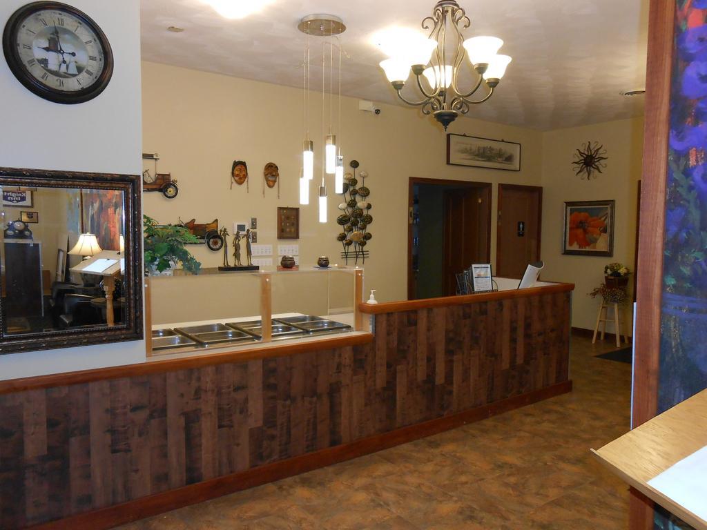 Knights Inn Woodstock Ngoại thất bức ảnh