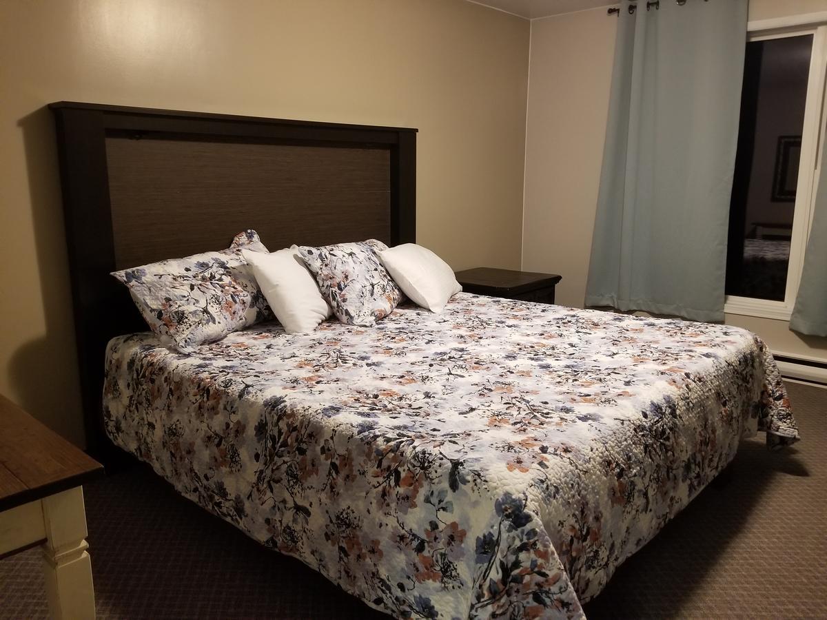 Knights Inn Woodstock Ngoại thất bức ảnh