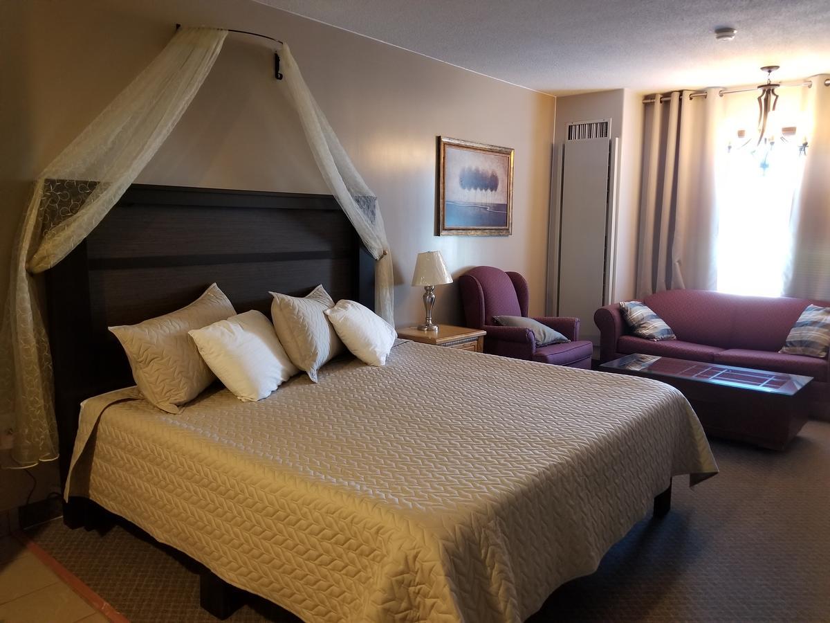 Knights Inn Woodstock Ngoại thất bức ảnh