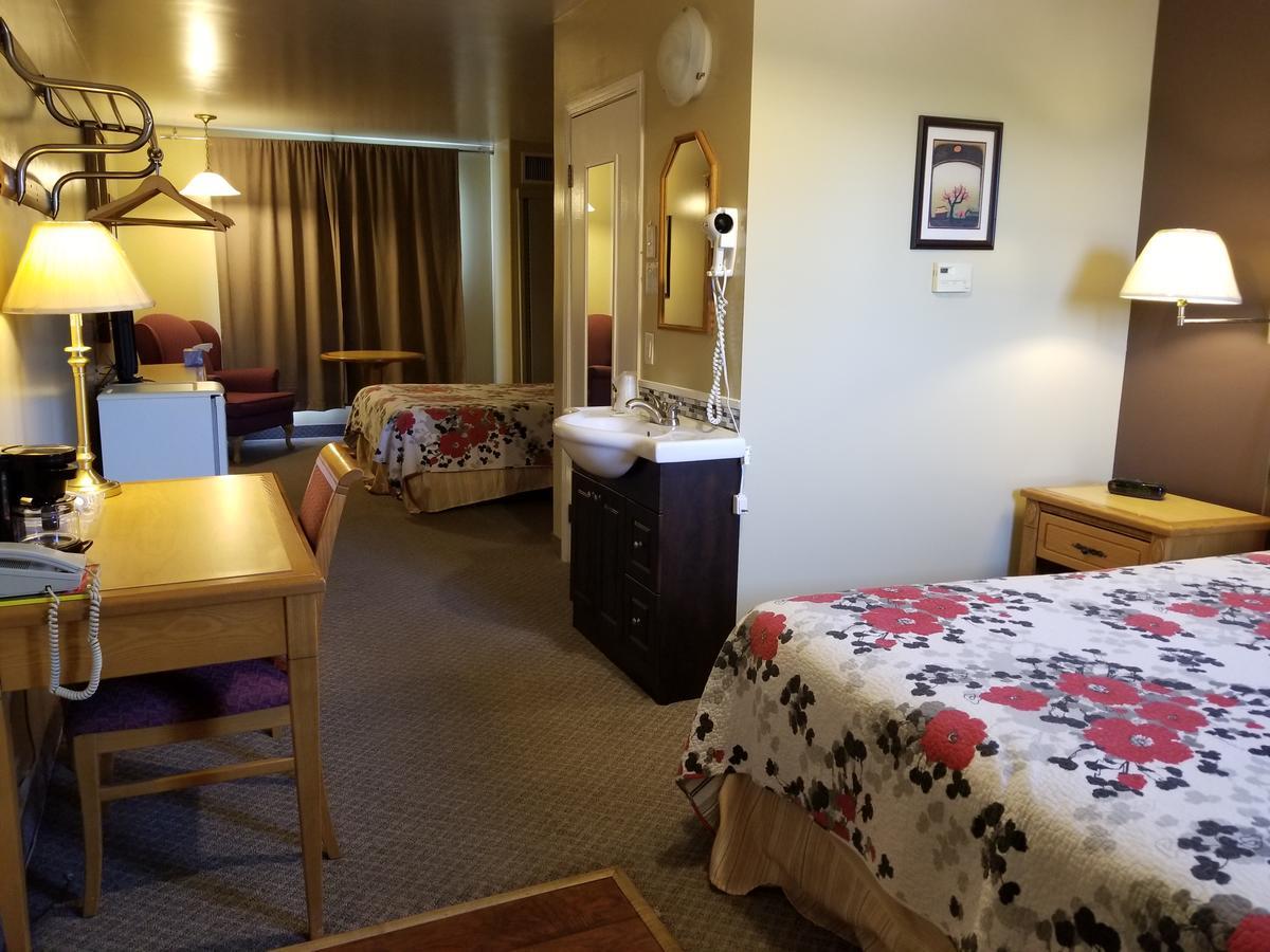 Knights Inn Woodstock Ngoại thất bức ảnh